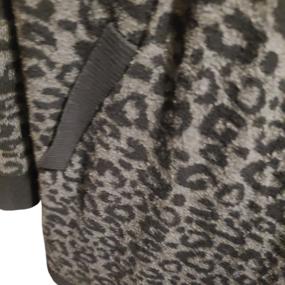 Animal print cardigan L - Picture 3 of 9